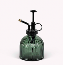 Load image into Gallery viewer, Green Glass Plant Spray Mister